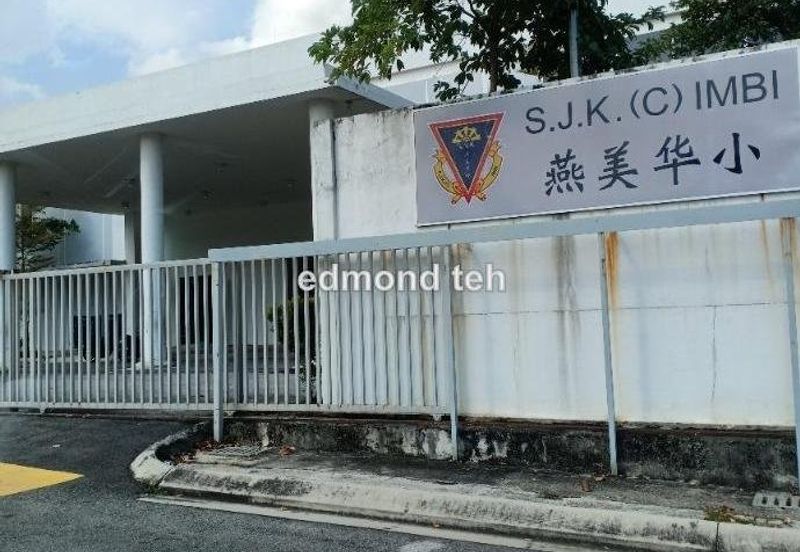 Taman Taynton (Taynton View)