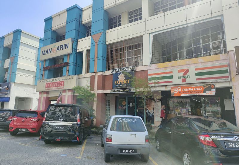 3 Storey SHOP USJ 21