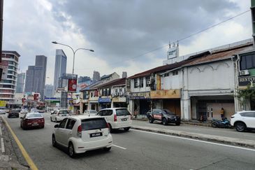 FreeHold 2-Storey Shop At Jalan Pudu Facing Main Road