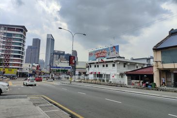 FreeHold 2-Storey Shop At Jalan Pudu Facing Main Road