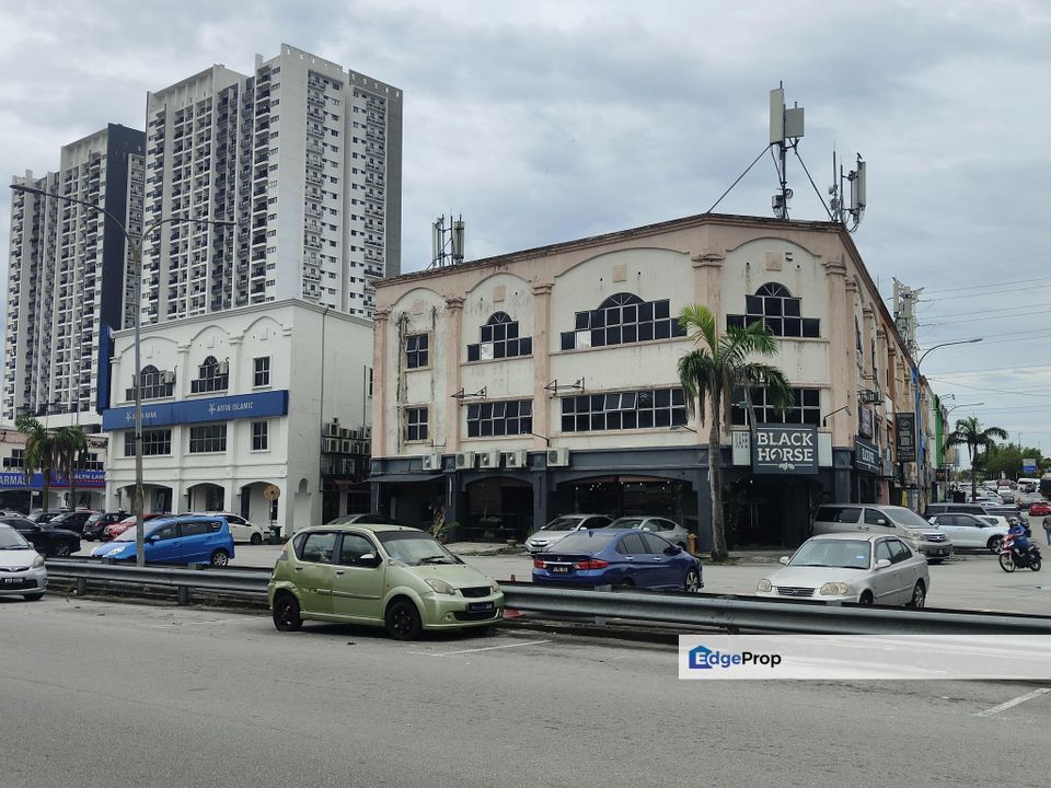 4.6% R.O.I C0RNER SH0P Pusat Perdagangan, Selangor, Seri Kembangan