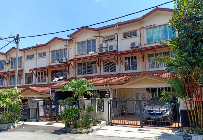 3 Storey House Taman Minang Ria 2