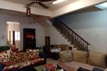 3 Storey House Taman Minang Ria 2