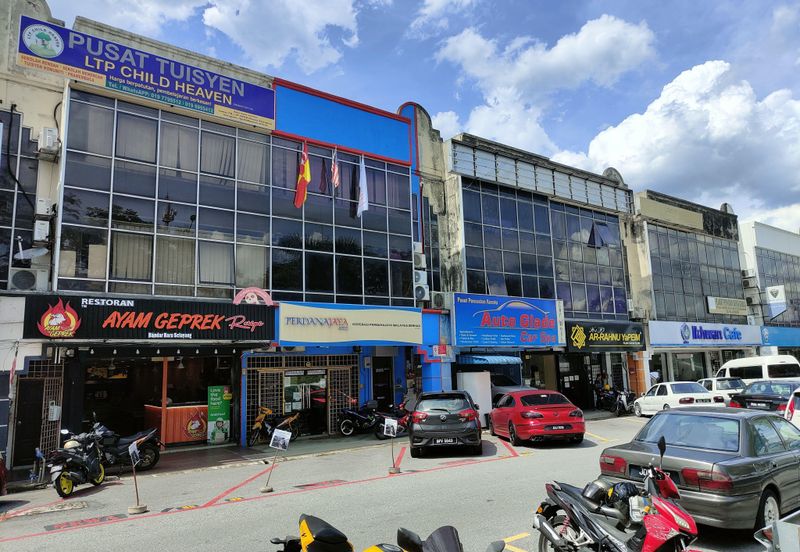 3 Storey SH0P Bandar Baru Selayang {40x75}