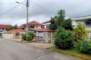 Bukit Midah Corner Lot Bungalow