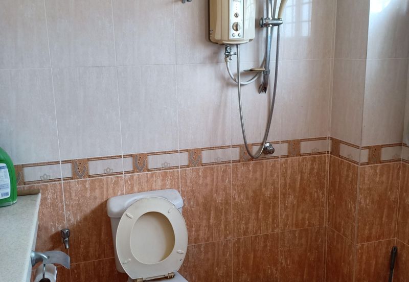 3 Storey House Taman Minang Ria 2