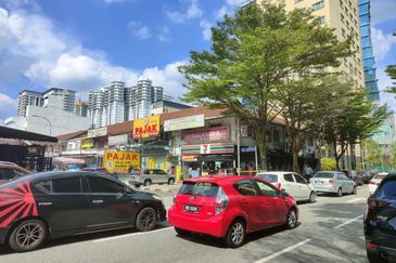 Brickfields 2 Storey Corner Shop
