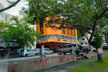 4 Storey Corner Shop Taman Shamelin Perkasa