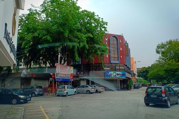 4 Storey Corner Shop Taman Shamelin Perkasa