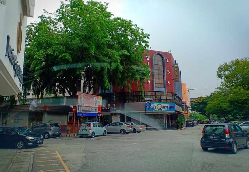 4 Storey Corner Shop Taman Shamelin Perkasa
