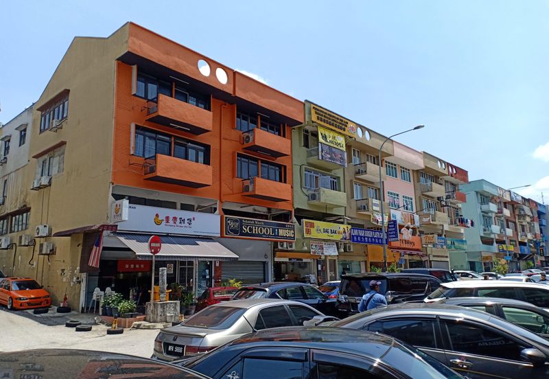 4sty Shop Taman Segar