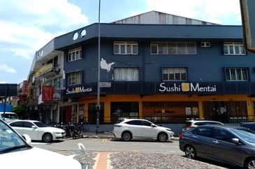 4sty Shop Taman Segar