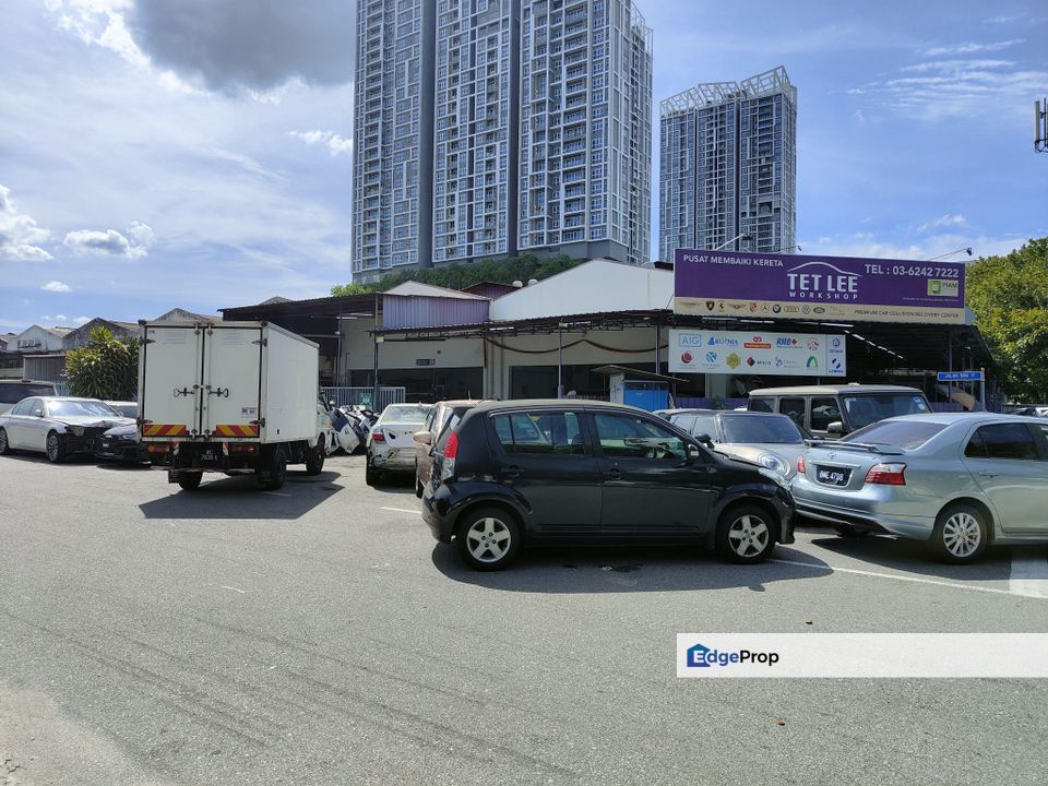 1.5 Storey Factory Taman WahYu, Kuala Lumpur, Kepong