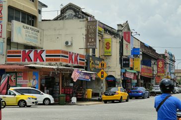 Jalan Pasar Baru, Pekan Semenyih