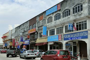 Jalan Pasar Baru, Pekan Semenyih