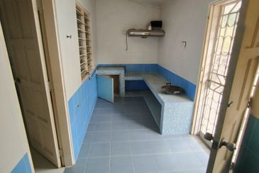 Taman Desa 2-Storey Bungalow [Freehold]