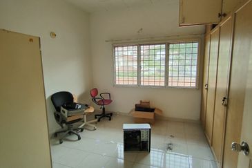 Taman Desa 2-Storey Bungalow [Freehold]