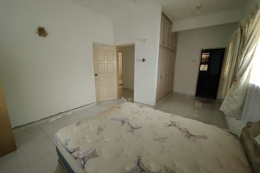 Taman Desa 2-Storey Bungalow [Freehold]