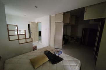 Taman Desa 2-Storey Bungalow [Freehold]