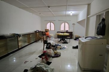 Taman Desa 2-Storey Bungalow [Freehold]