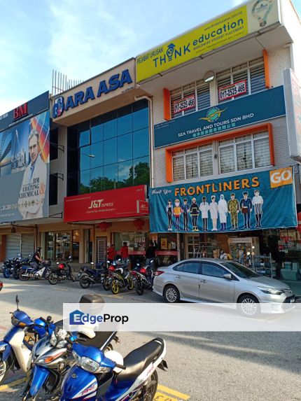 Busy Area Shop At Taman Segar Near Leisure Mall, Kuala Lumpur, Cheras