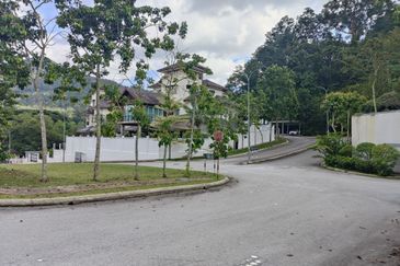 Taman Bukit Melawati