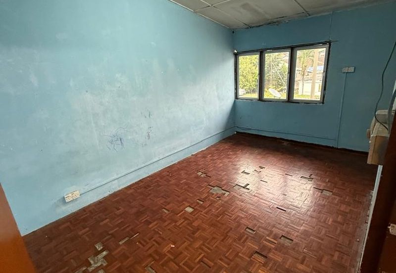 Kampung Tasik Tambahan