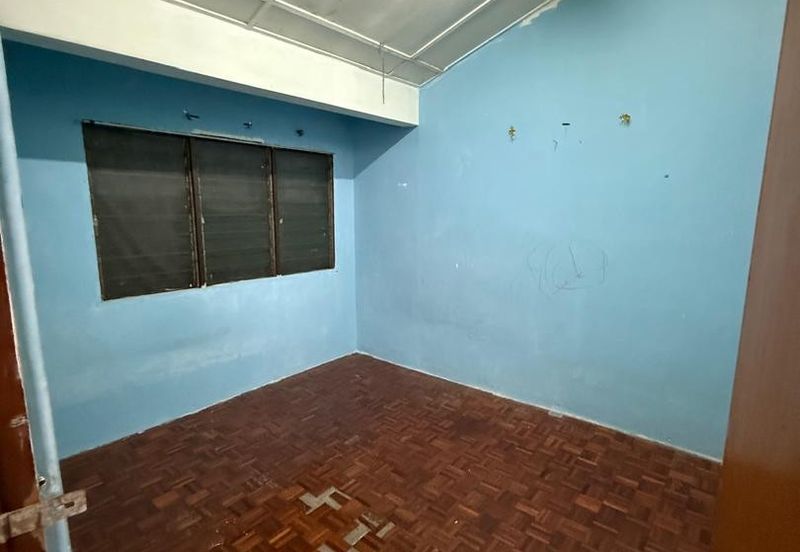 Kampung Tasik Tambahan