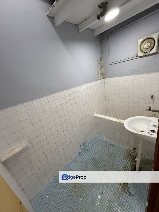 2-STY SHOP FreeHold AT Taman Supreme with Security Guard, Kuala Lumpur, Cheras