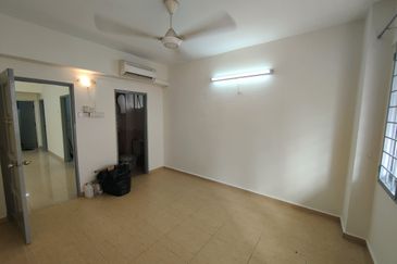 Ixora Apartments