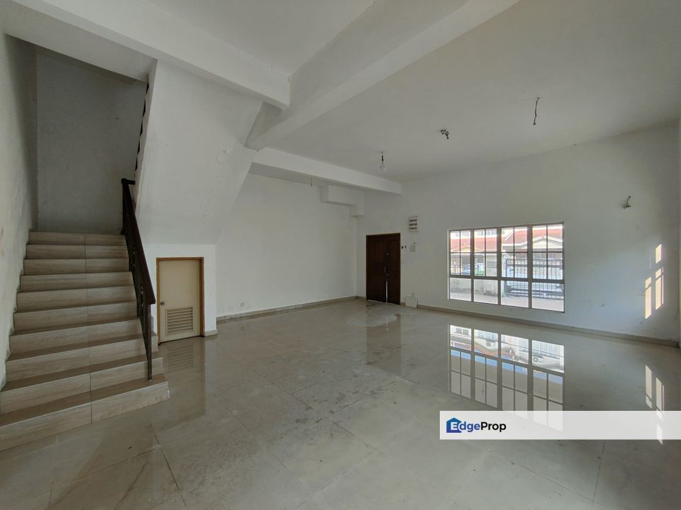 3 Storey Semi-D At Taman Minang Ria Gated&Guarded, Selangor, Batu 9th Cheras