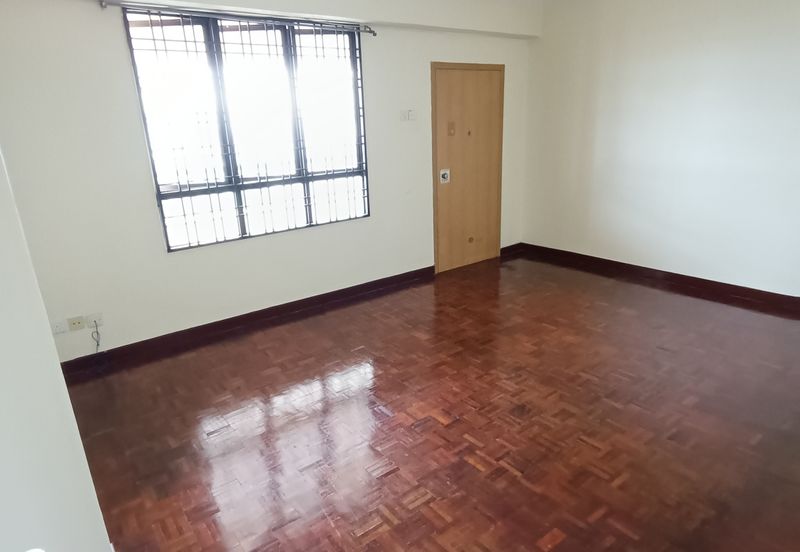 Anjung Hijau (Greenfield Apartment)