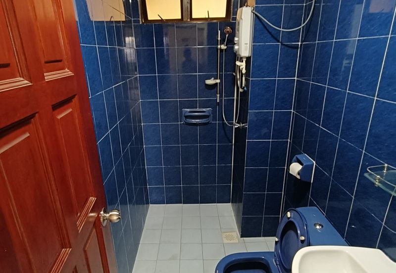 Anjung Hijau (Greenfield Apartment)