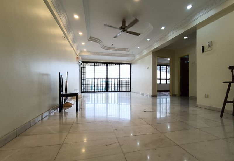 Anjung Hijau (Greenfield Apartment)