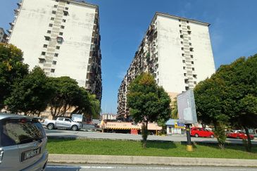 Pangsapuri Seri Nilam