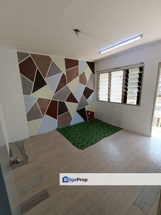 Bandar Baru Ampang Pangsapuri Seri Nilam [ RM135k ] Only, Selangor, Ampang