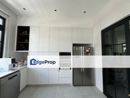 Eco Botanic Leaken 2.5 storey Superlink house Renovated, Johor, Nusajaya