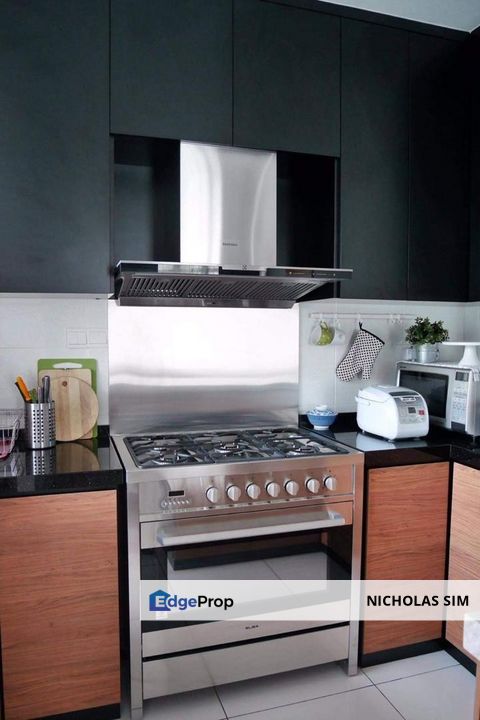 3 Bedrooms Platino Condominium Skudai for Sale, Johor, Johor Bahru