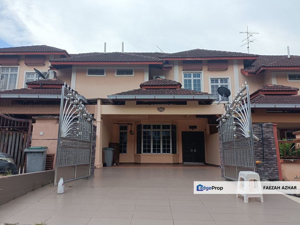 TAMAN BUKIT DAHLIA Double Storey Terrace House For Sale for Sale