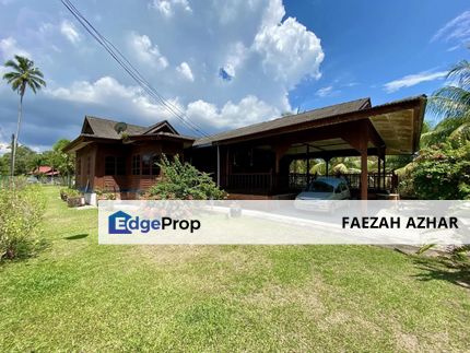 Agricultural Land with Building Front Mersing Beach For Sale, Johor, Mersing