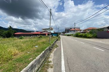 TANAH UNTUK BINA APARTMENT @ BATU PAHAT UNTUK DIJUAL