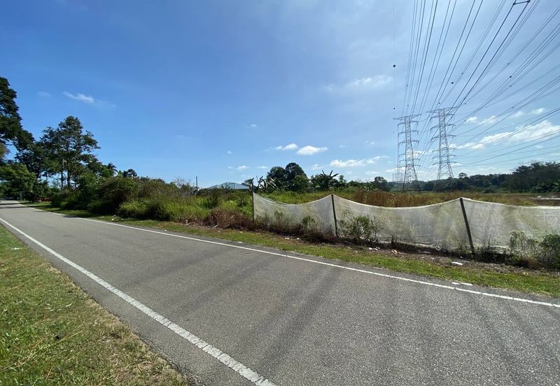 TANAH LOT LUAS @ KG SINARAN BARU, SEELONG FOR SALE