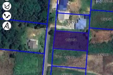 TANAH LOT LUAS @ KG SINARAN BARU, SEELONG FOR SALE