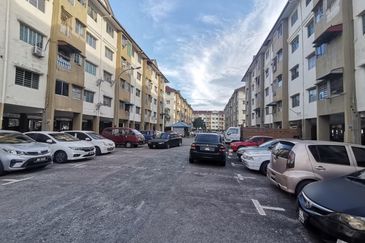 Pangsapuri Jasa, Mutiara Rini