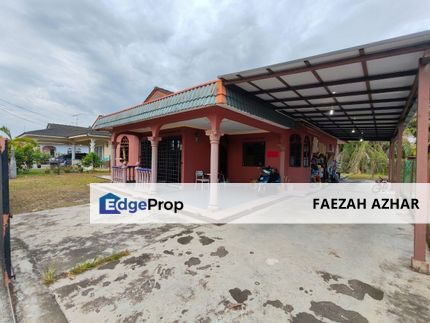 BANGLO OPEN FACING VIEW @ API-API, PONTIAN FOR SALE, Johor, Pontian
