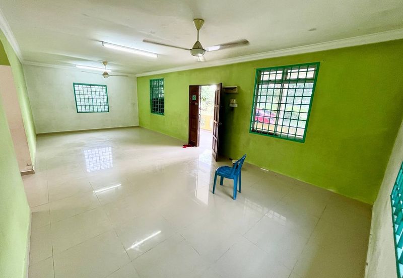 BUNGALOW LOT @ KG TERSUSUN SRI DELIMA, KOTA TINGGI FOR SALE