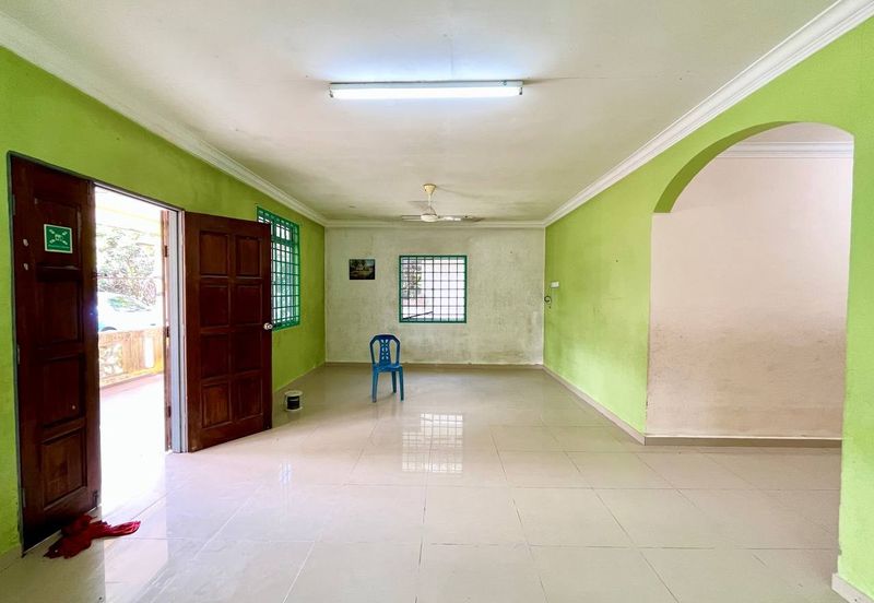 BUNGALOW LOT @ KG TERSUSUN SRI DELIMA, KOTA TINGGI FOR SALE