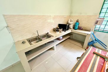 BUNGALOW LOT @ KG TERSUSUN SRI DELIMA, KOTA TINGGI FOR SALE