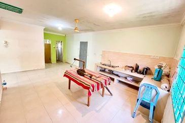 BUNGALOW LOT @ KG TERSUSUN SRI DELIMA, KOTA TINGGI FOR SALE