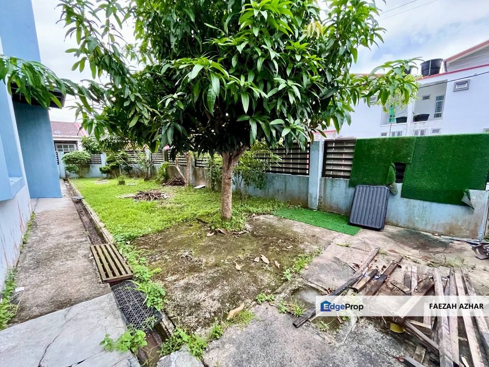 SEMI D HOUSE @ TAMAN API-API EMAS, PONTIAN FOR SALE, Johor, Pontian